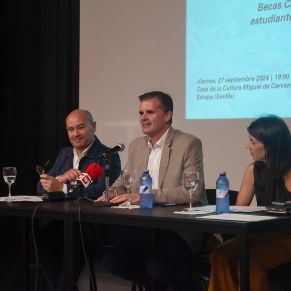 Becas24-04