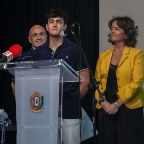 Becas24-10